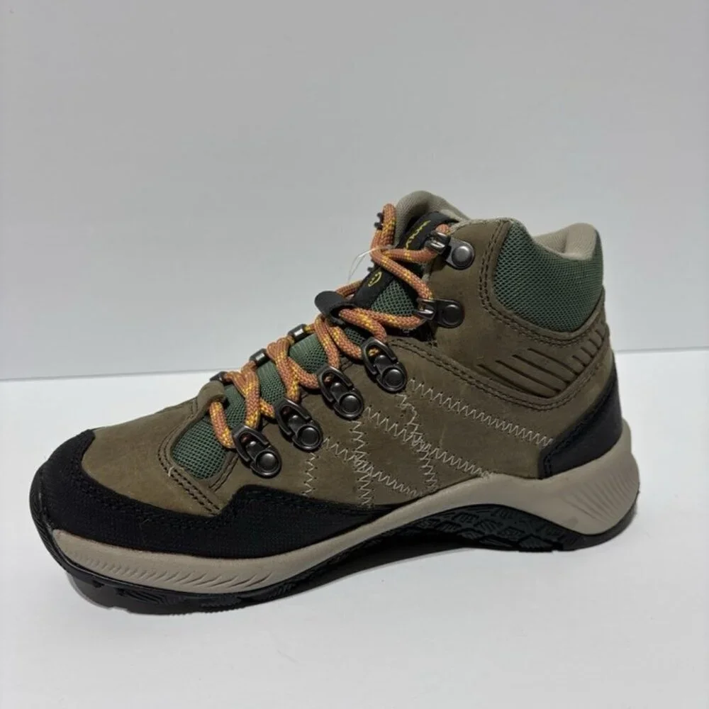 Wolverine Women’s Luton Mid Hiker Waterproo Boots, Size 5.5 M